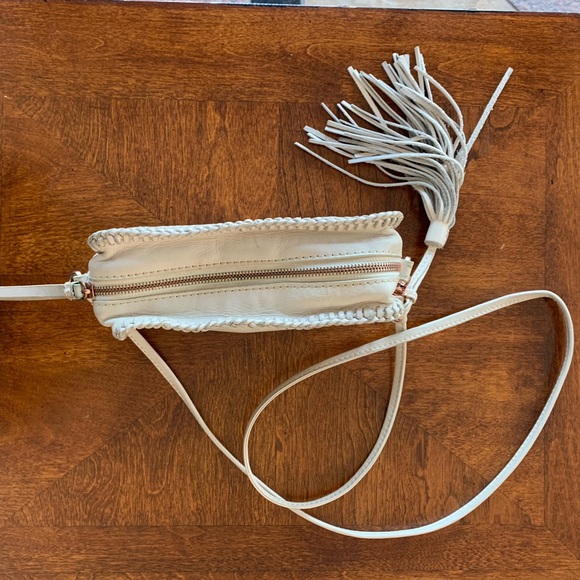 Botiker beige genuine leather tassel crossbody - Picture 5 of 8